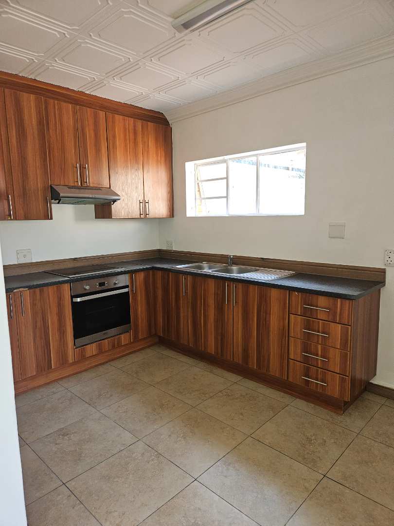 To Let 2 Bedroom Property for Rent in Sunridge Park Eastern Cape
